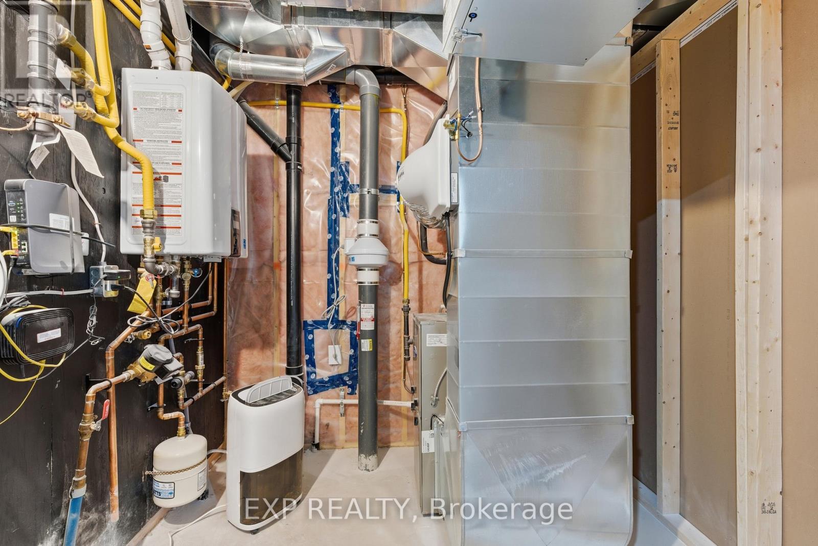 14 Arsenault Crescent, Pelham (Fonthill), Ontario  L0S 1E6 - Photo 39 - X12886360