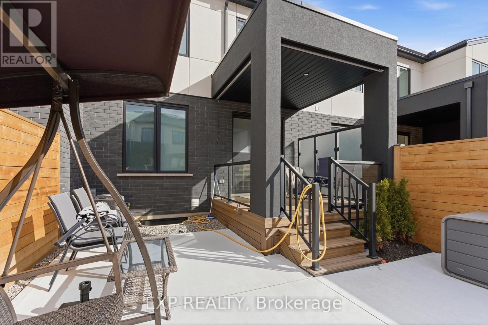 14 Arsenault Crescent, Pelham (Fonthill), Ontario  L0S 1E6 - Photo 47 - X12886360