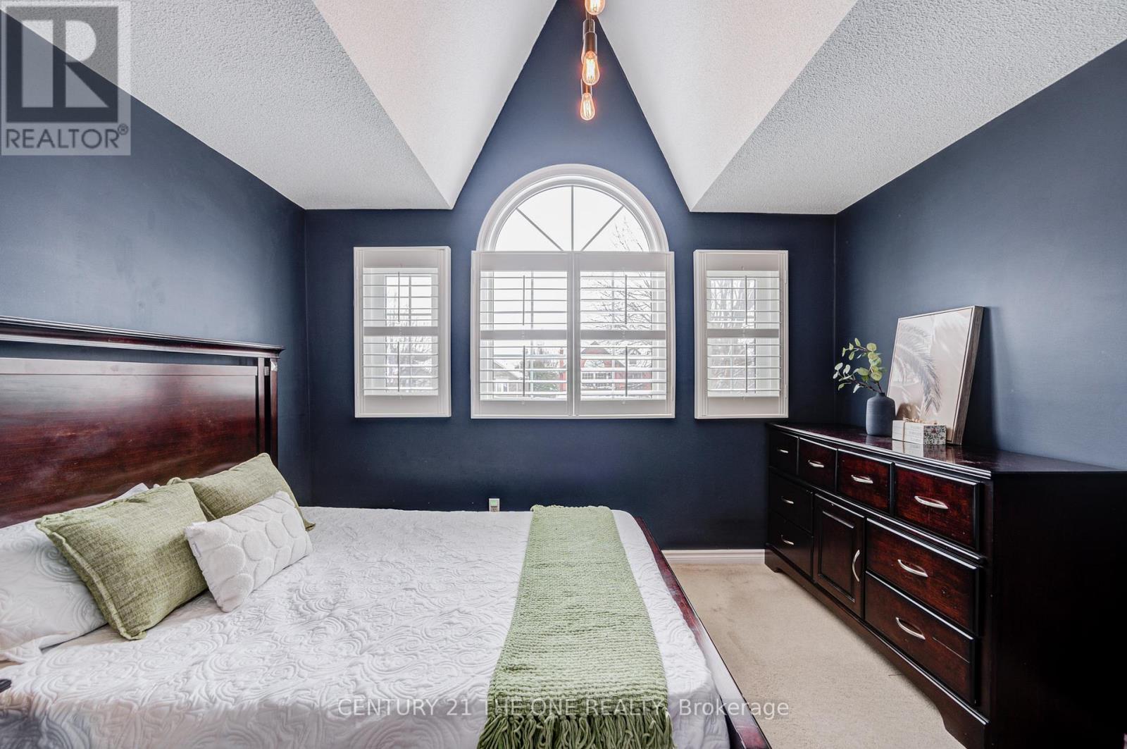 246 Corner Ridge Road, Aurora, Ontario  L4G 6L6 - Photo 34 - N12879970