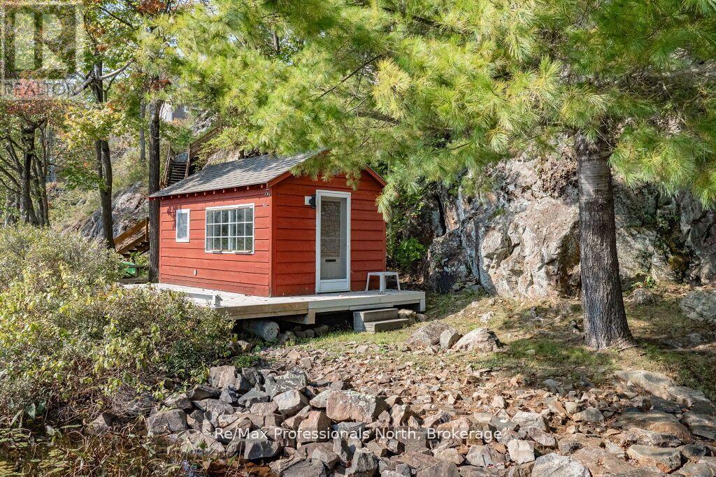 1006 Booth Lane, Gravenhurst, Ontario  P1P 1R2 - Photo 20 - X12886202