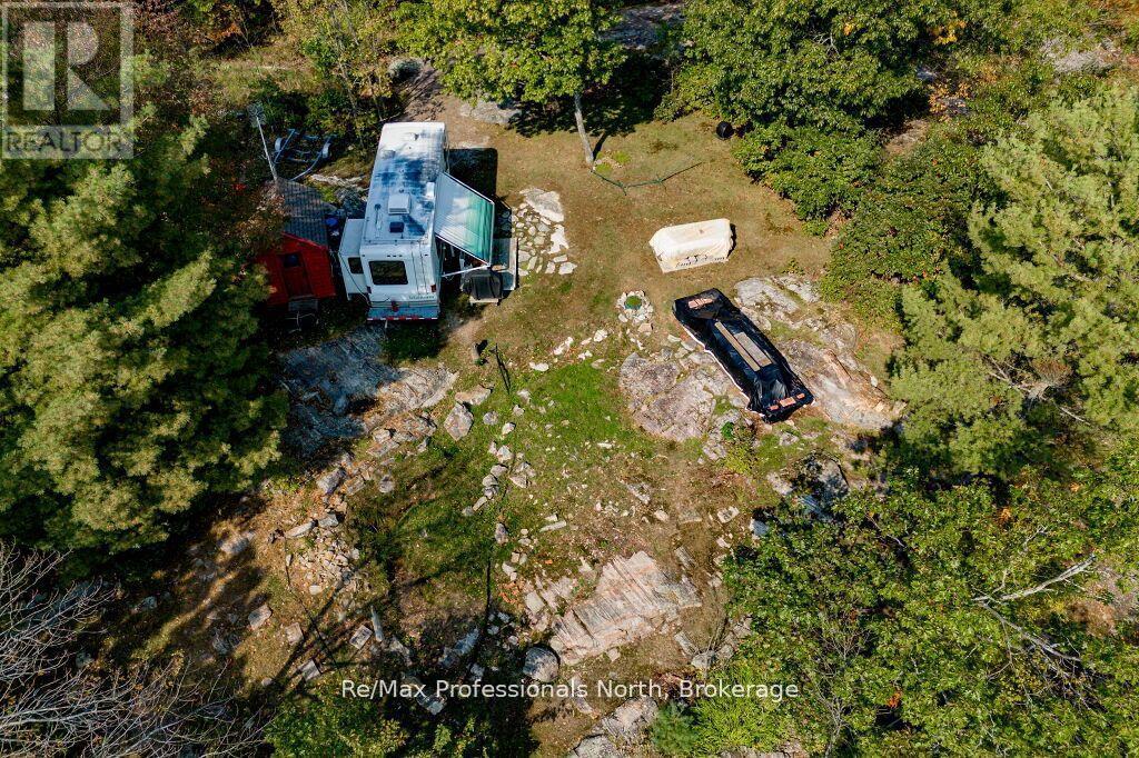 1006 Booth Lane, Gravenhurst, Ontario  P1P 1R2 - Photo 31 - X12886202