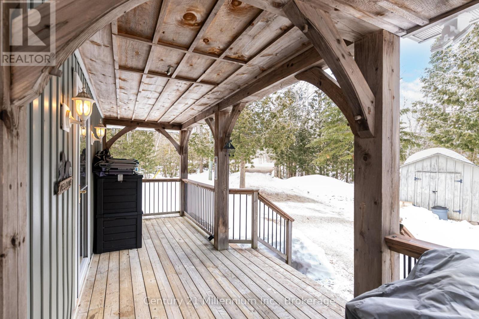 20 Cottage Cove Road, Northern Bruce Peninsula, Ontario  N0H 1W0 - Photo 11 - X12886234