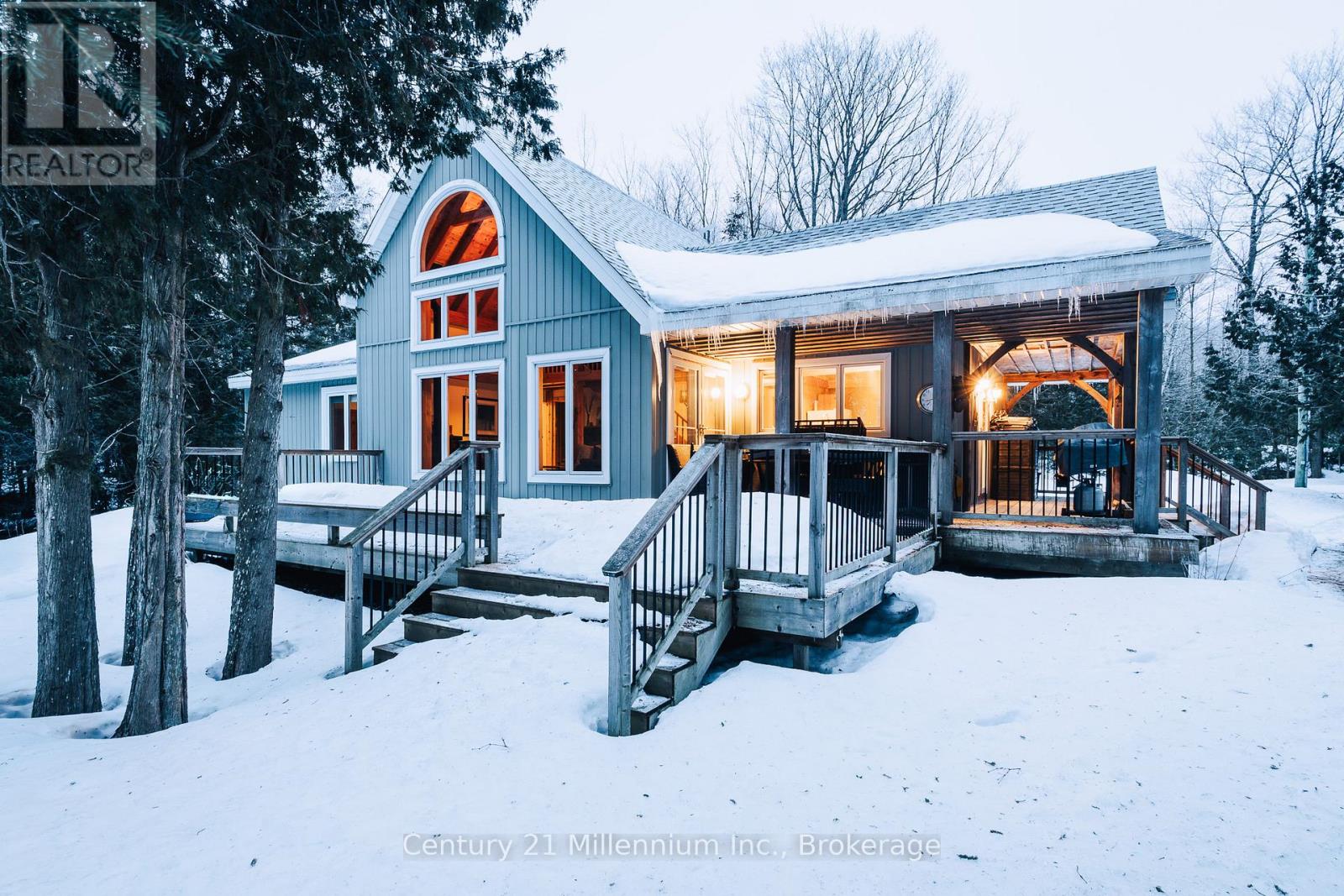 20 Cottage Cove Road, Northern Bruce Peninsula, Ontario  N0H 1W0 - Photo 2 - X12886234