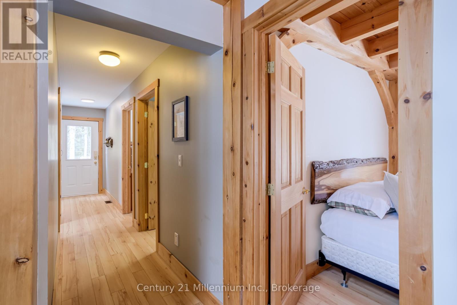 20 Cottage Cove Road, Northern Bruce Peninsula, Ontario  N0H 1W0 - Photo 29 - X12886234