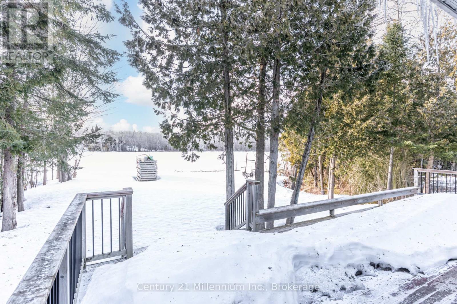 20 Cottage Cove Road, Northern Bruce Peninsula, Ontario  N0H 1W0 - Photo 8 - X12886234