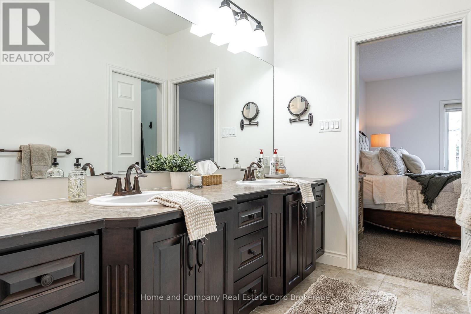 19 Hossie Terrace, Stratford, Ontario  N5A 8B6 - Photo 22 - X12886256