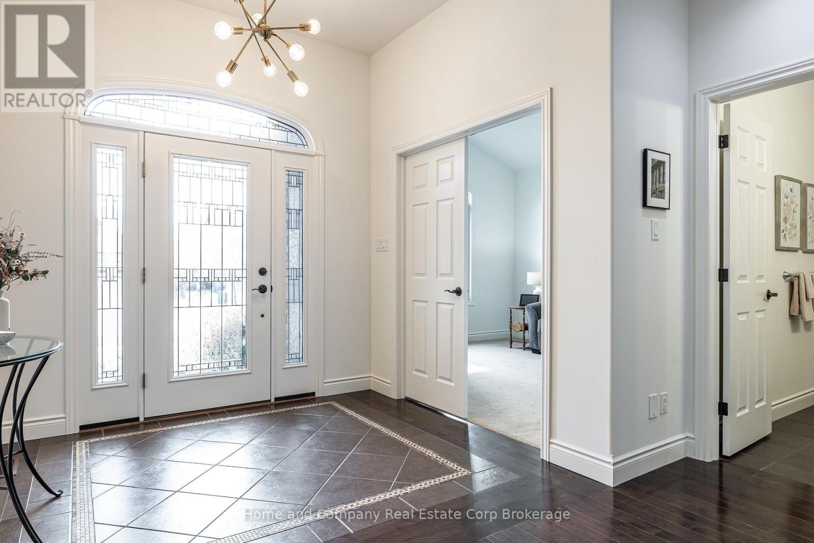 19 Hossie Terrace, Stratford, Ontario  N5A 8B6 - Photo 3 - X12886256