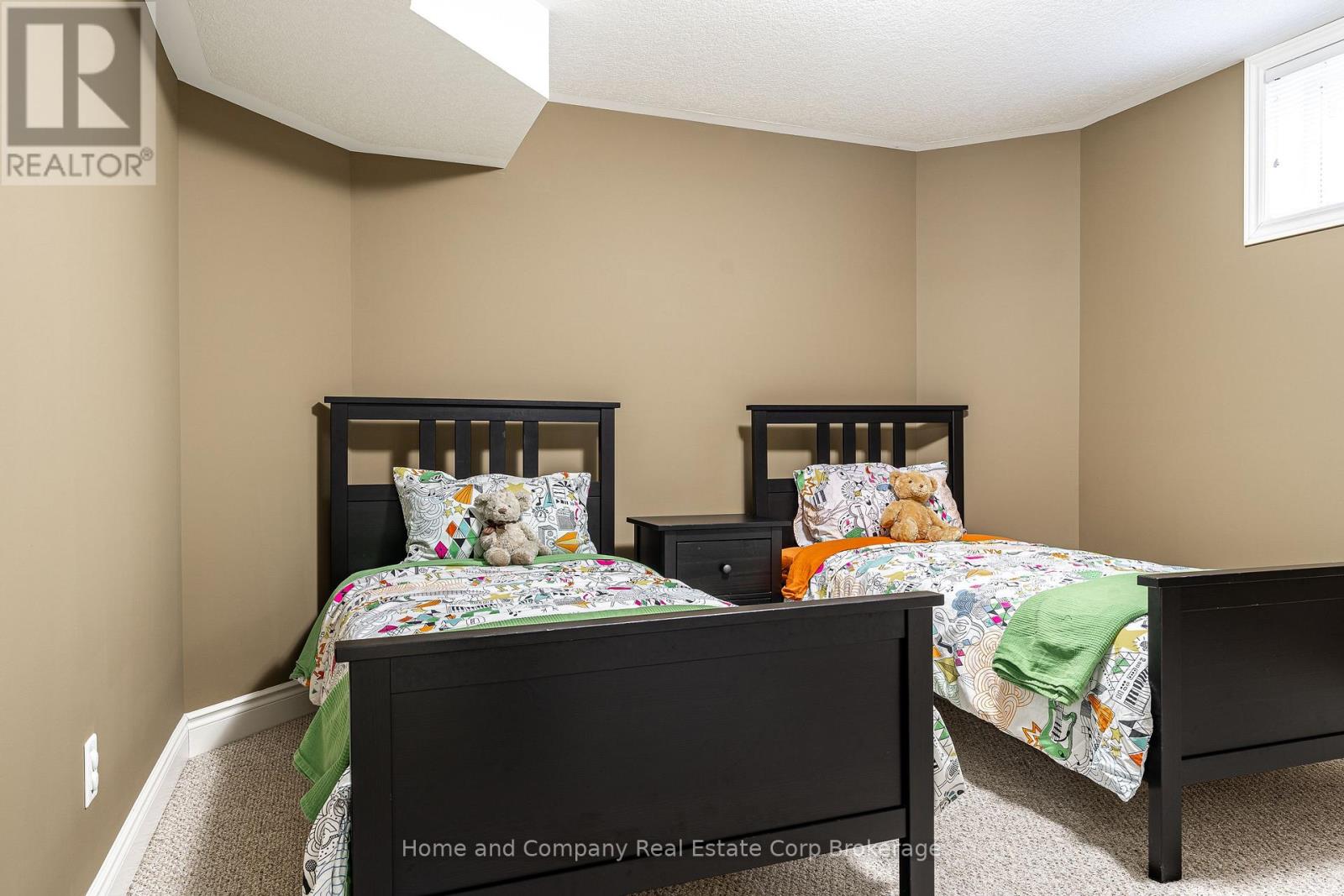 19 Hossie Terrace, Stratford, Ontario  N5A 8B6 - Photo 30 - X12886256