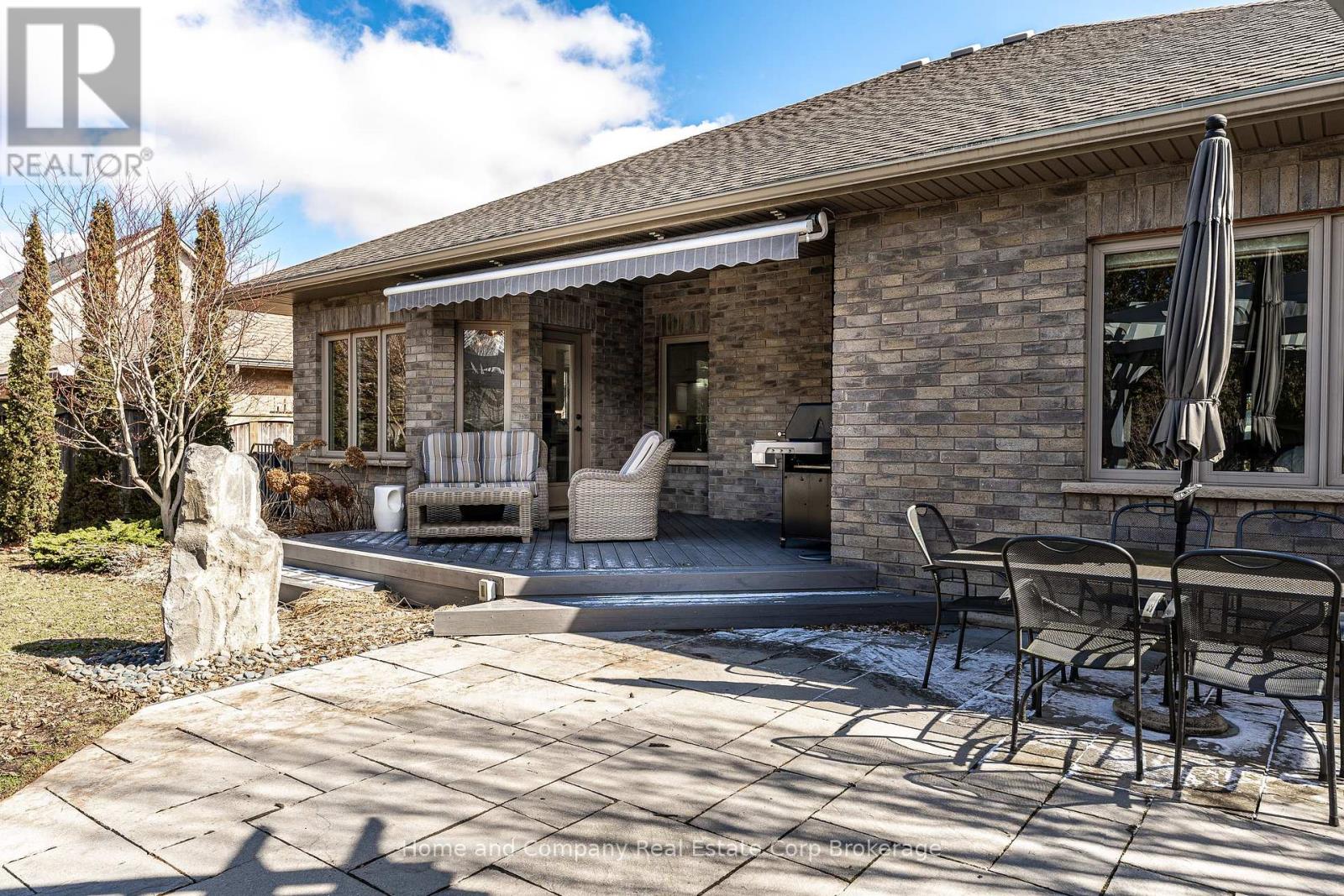 19 Hossie Terrace, Stratford, Ontario  N5A 8B6 - Photo 35 - X12886256