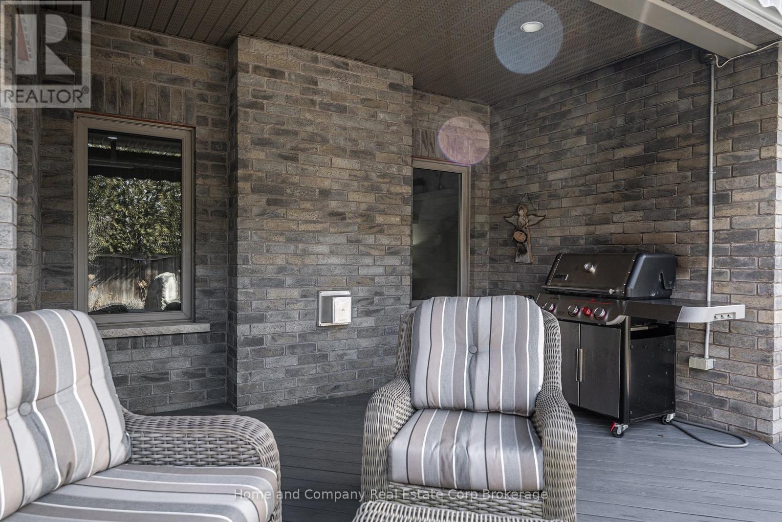 19 Hossie Terrace, Stratford, Ontario  N5A 8B6 - Photo 37 - X12886256