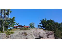 1 CASH ISLAND D328 ISLAND, parry sound remote area (henvey), Ontario