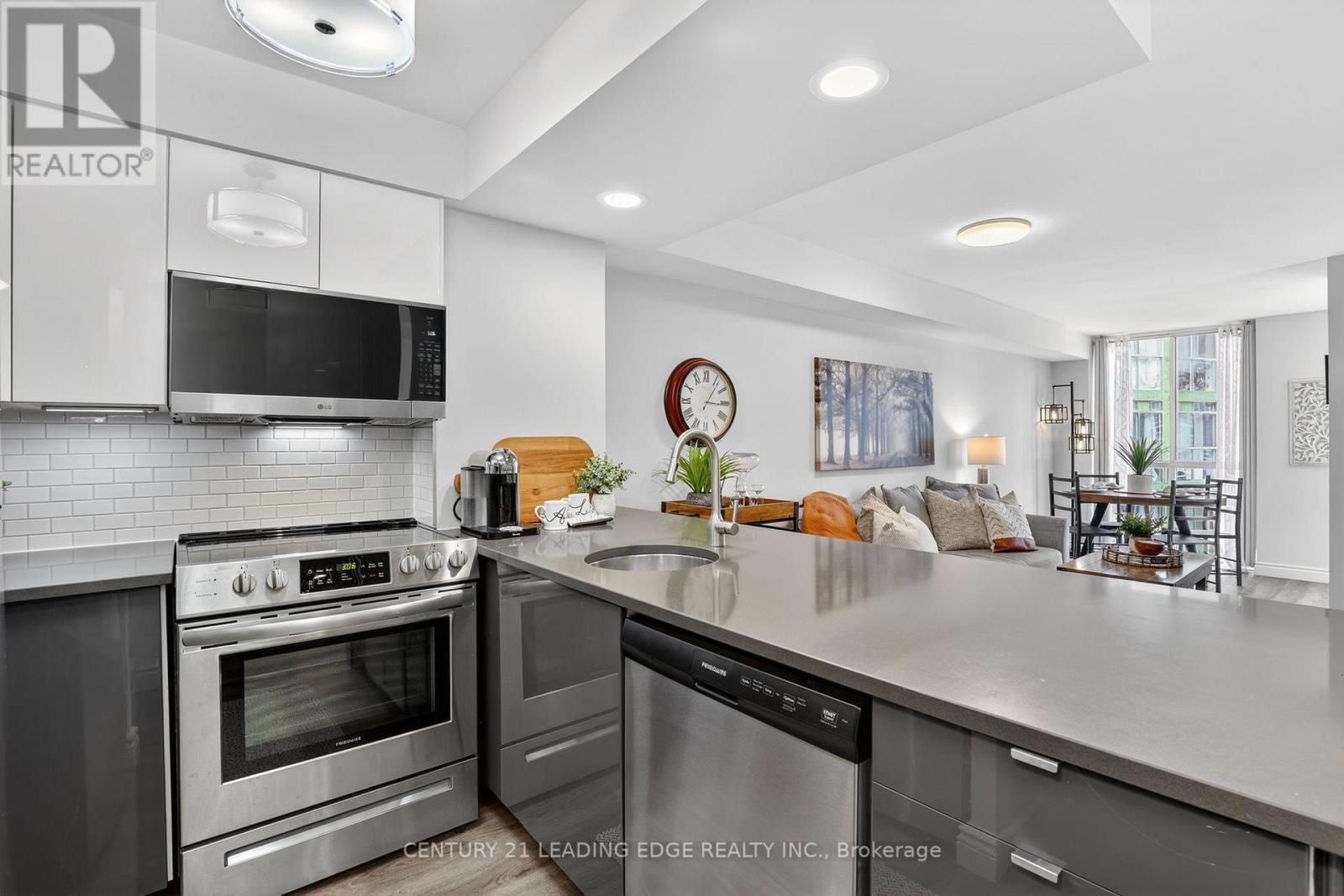 903 - 801 King Street W, Toronto (Niagara), Ontario  M5V 3C9 - Photo 9 - C12886200