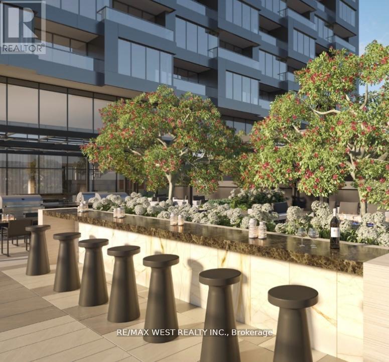 2208 - 1 Quarrington Lane, Toronto, Ontario  M3C 0S4 - Photo 12 - C12886248