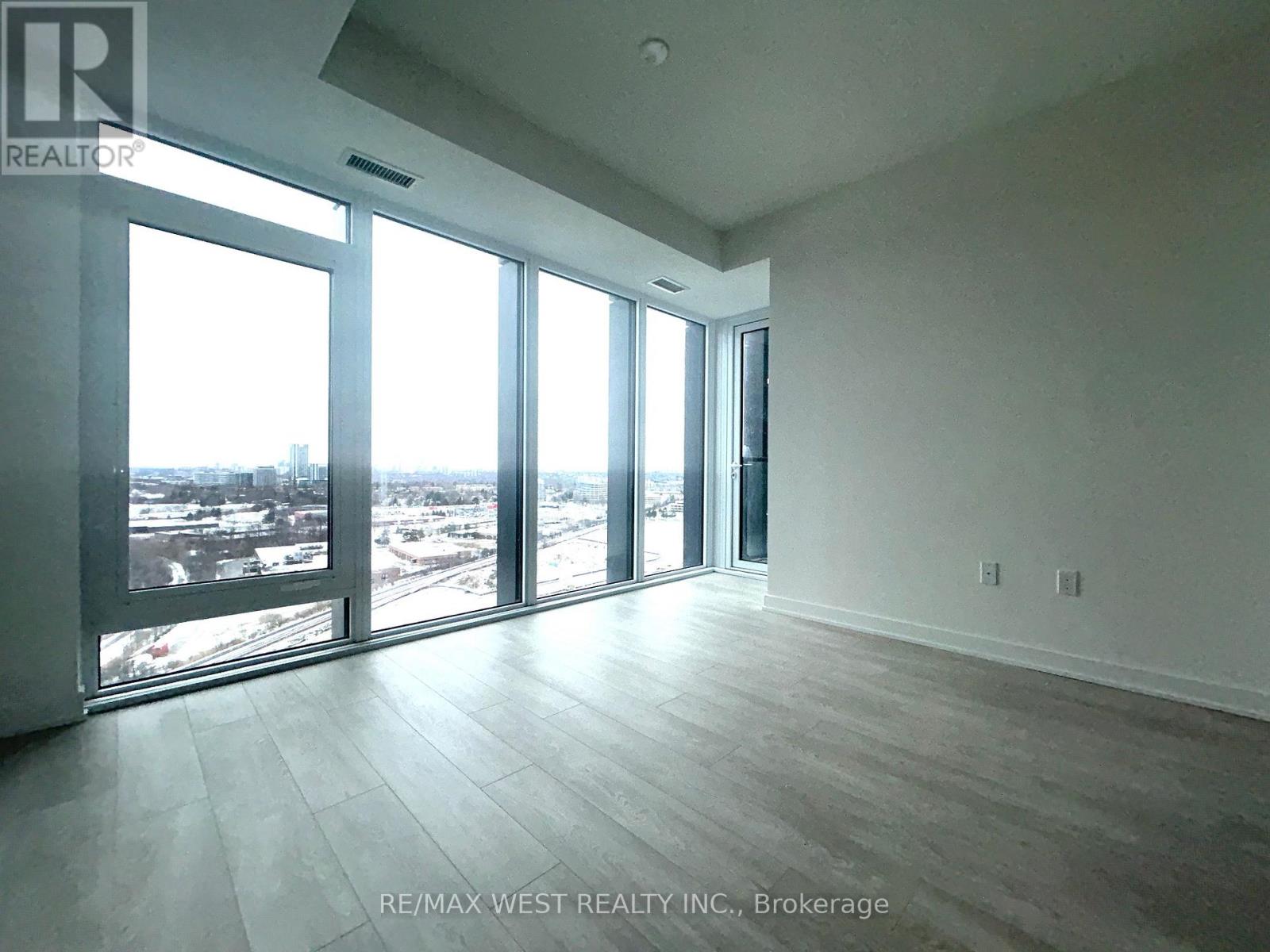 2208 - 1 Quarrington Lane, Toronto, Ontario  M3C 0S4 - Photo 4 - C12886248