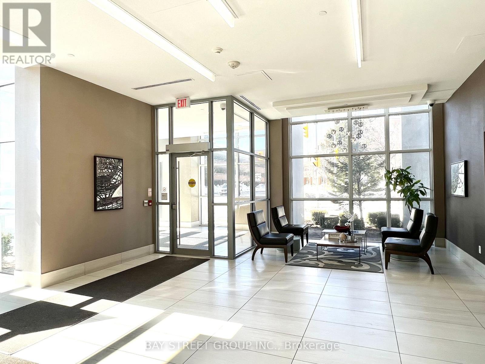 1705 - 275 Yorkland Road, Toronto (Henry Farm), Ontario  M2J 0B4 - Photo 2 - C12886326