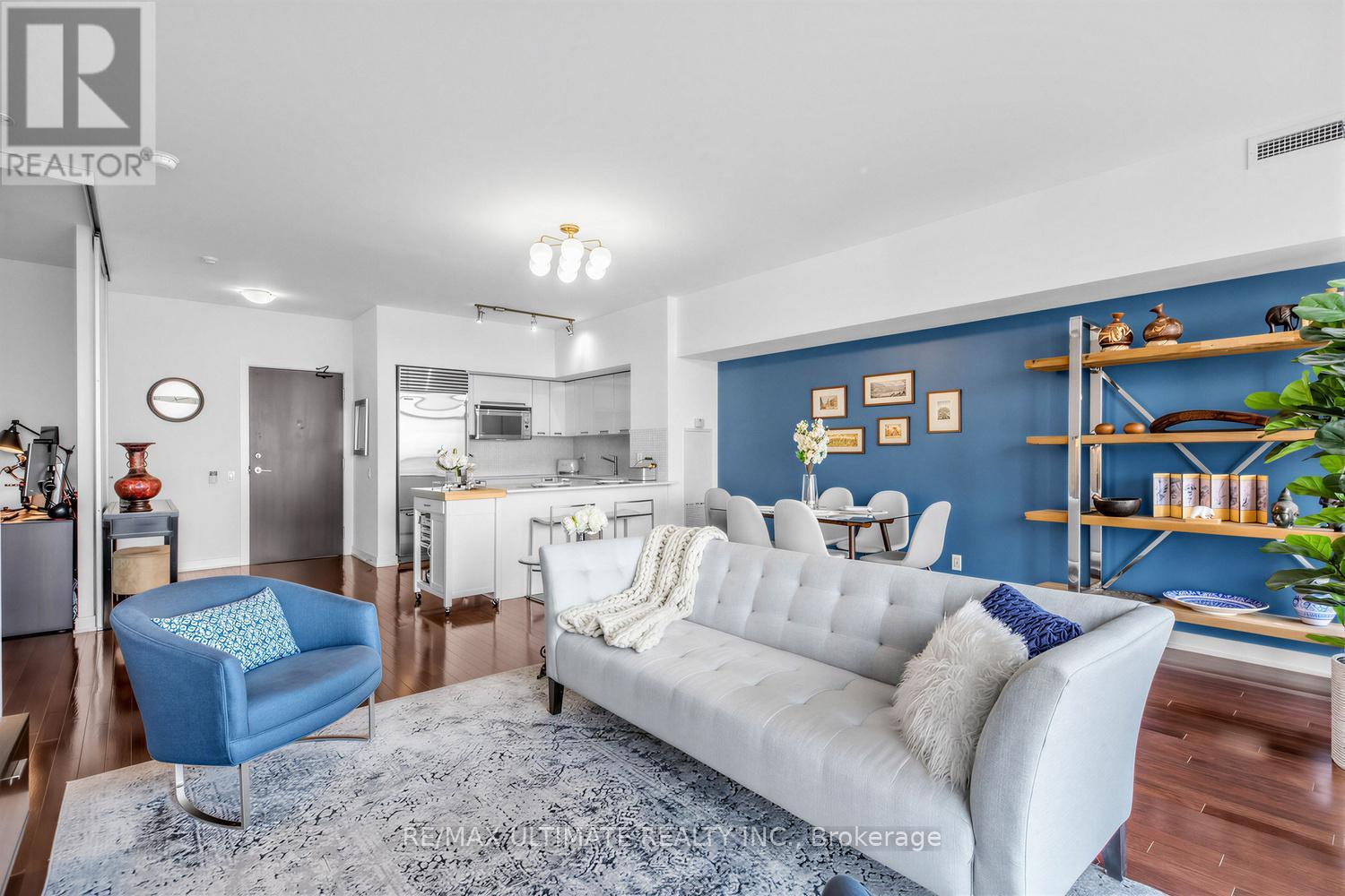 3206 - 33 Charles Street E, Toronto, Ontario  M4Y 0A2 - Photo 6 - C12886356