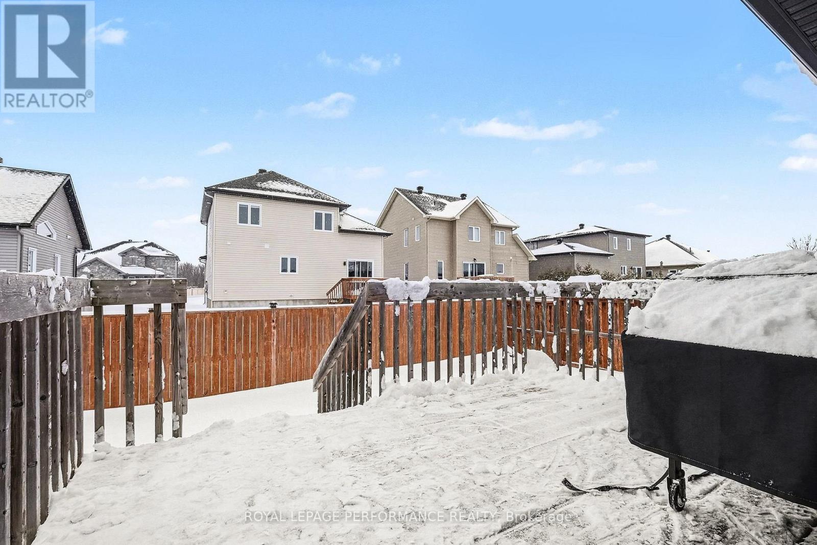 8 Brittany Street, North Stormont, Ontario  K0A 1R0 - Photo 35 - X12886190