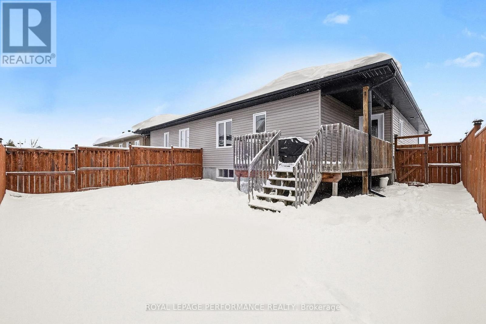 8 Brittany Street, North Stormont, Ontario  K0A 1R0 - Photo 36 - X12886190