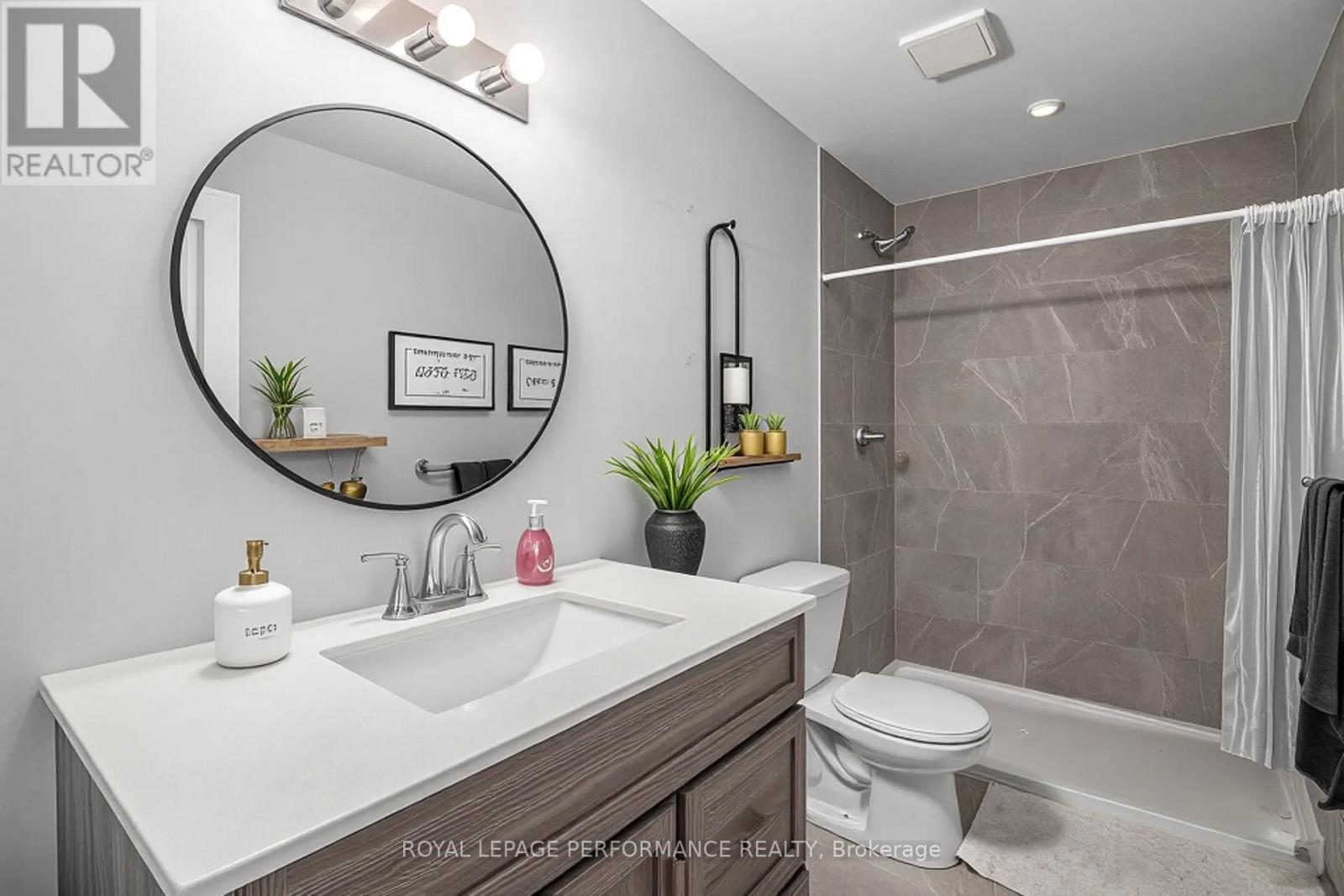 8 Brittany Street, North Stormont, Ontario  K0A 1R0 - Photo 6 - X12886190