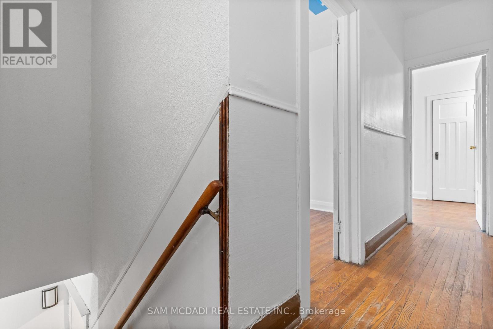 259 Milverton Boulevard, Toronto, Ontario  M4J 1V6 - Photo 17 - E12886226