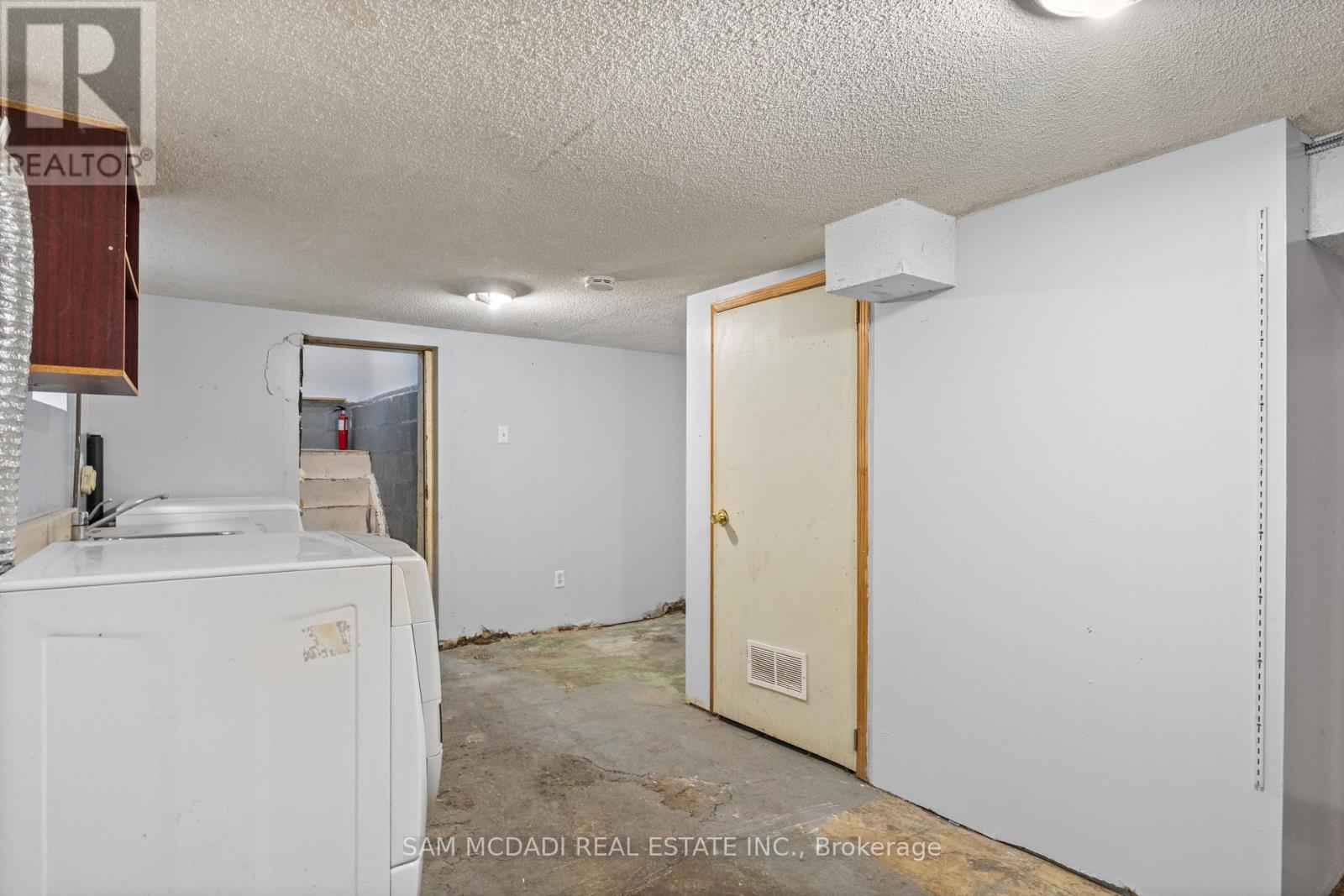 259 Milverton Boulevard, Toronto, Ontario  M4J 1V6 - Photo 26 - E12886226