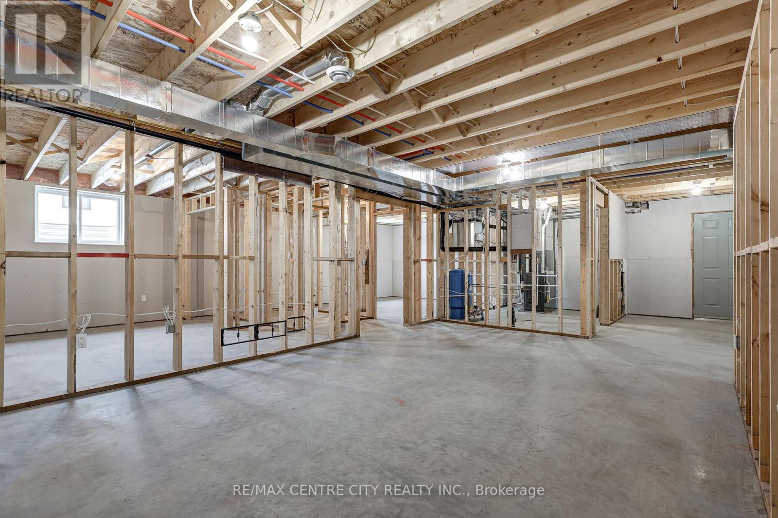 56087 Maverick Court, Bayham (Straffordville), Ontario  N0J 1Y0 - Photo 18 - X12867778