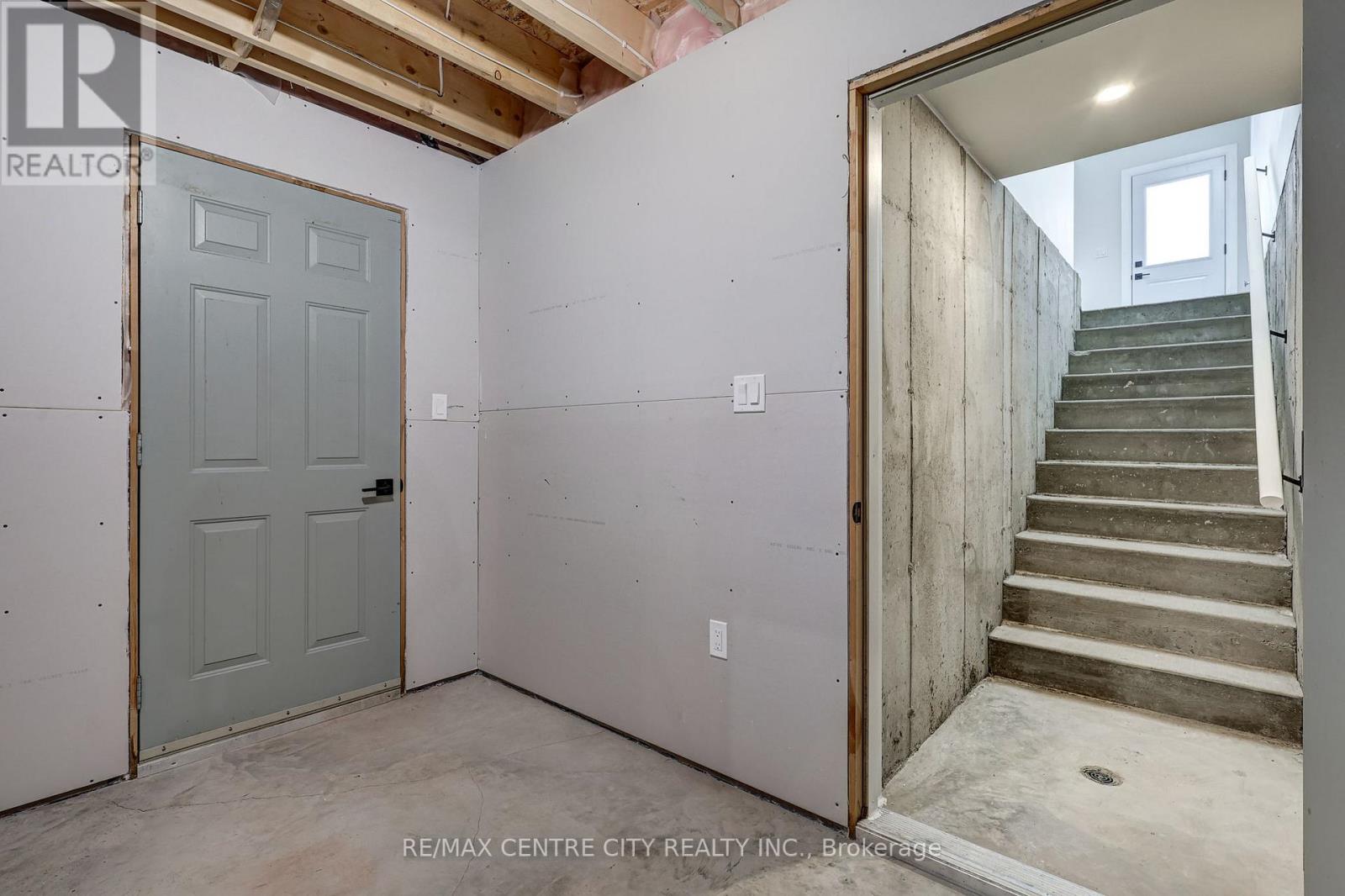 56087 Maverick Court, Bayham (Straffordville), Ontario  N0J 1Y0 - Photo 19 - X12867778