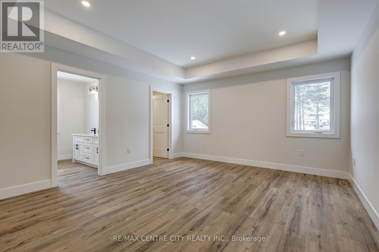 56087 Maverick Court, Bayham (Straffordville), Ontario  N0J 1Y0 - Photo 8 - X12867778