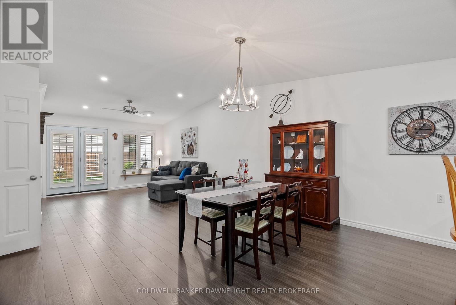 18 Devon Drive, South Huron, Ontario  N0M 1S3 - Photo 12 - X12885916