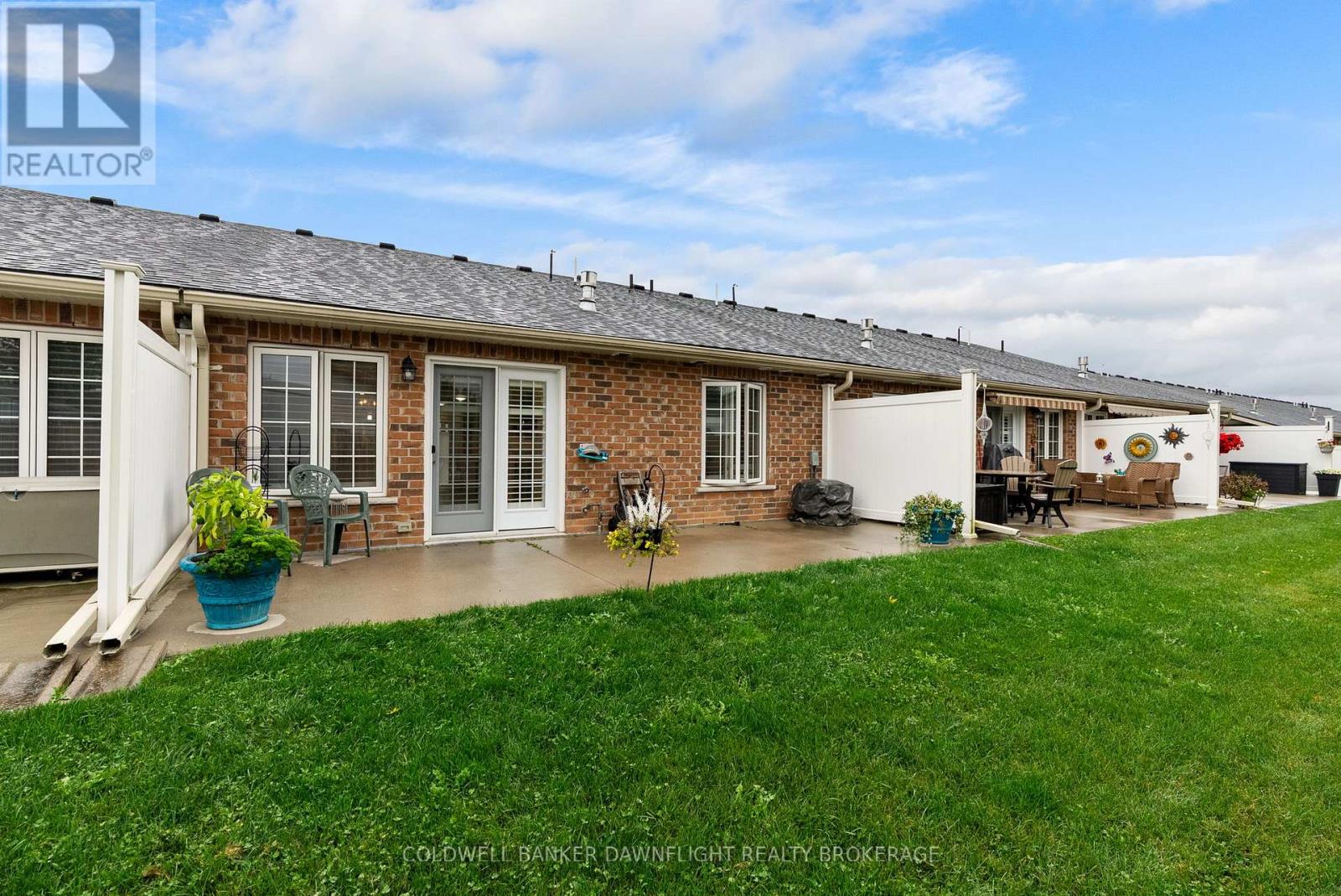 18 Devon Drive, South Huron, Ontario  N0M 1S3 - Photo 30 - X12885916