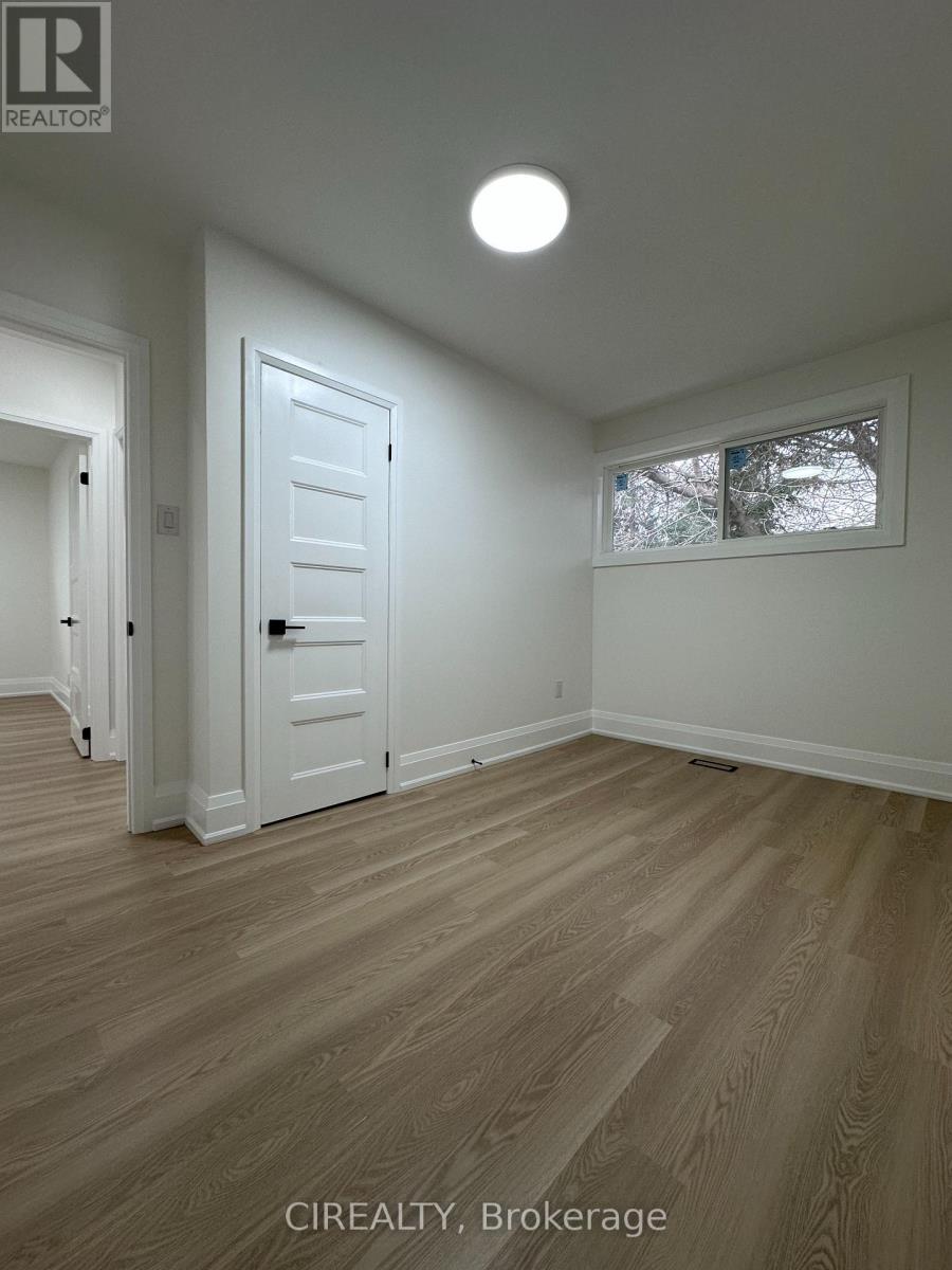 Main - 31 Bailey Crescent, Aurora (Aurora Highlands), Ontario  L4G 2B2 - Photo 16 - N12886208