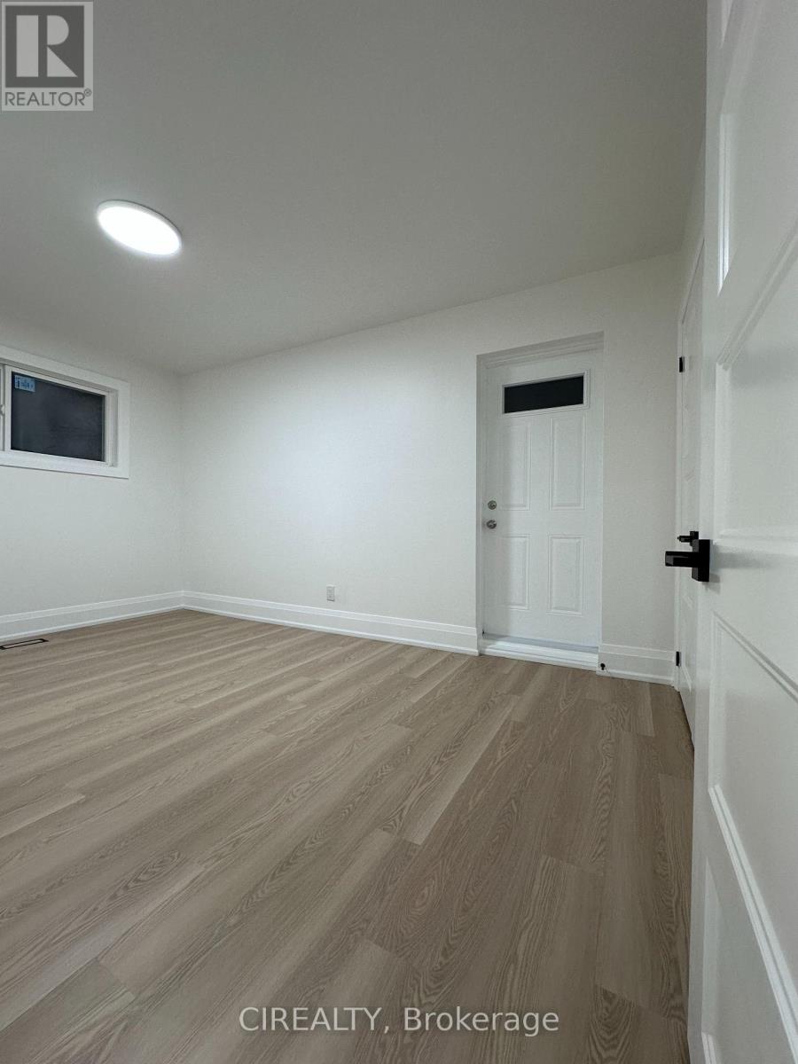 Main - 31 Bailey Crescent, Aurora (Aurora Highlands), Ontario  L4G 2B2 - Photo 8 - N12886208