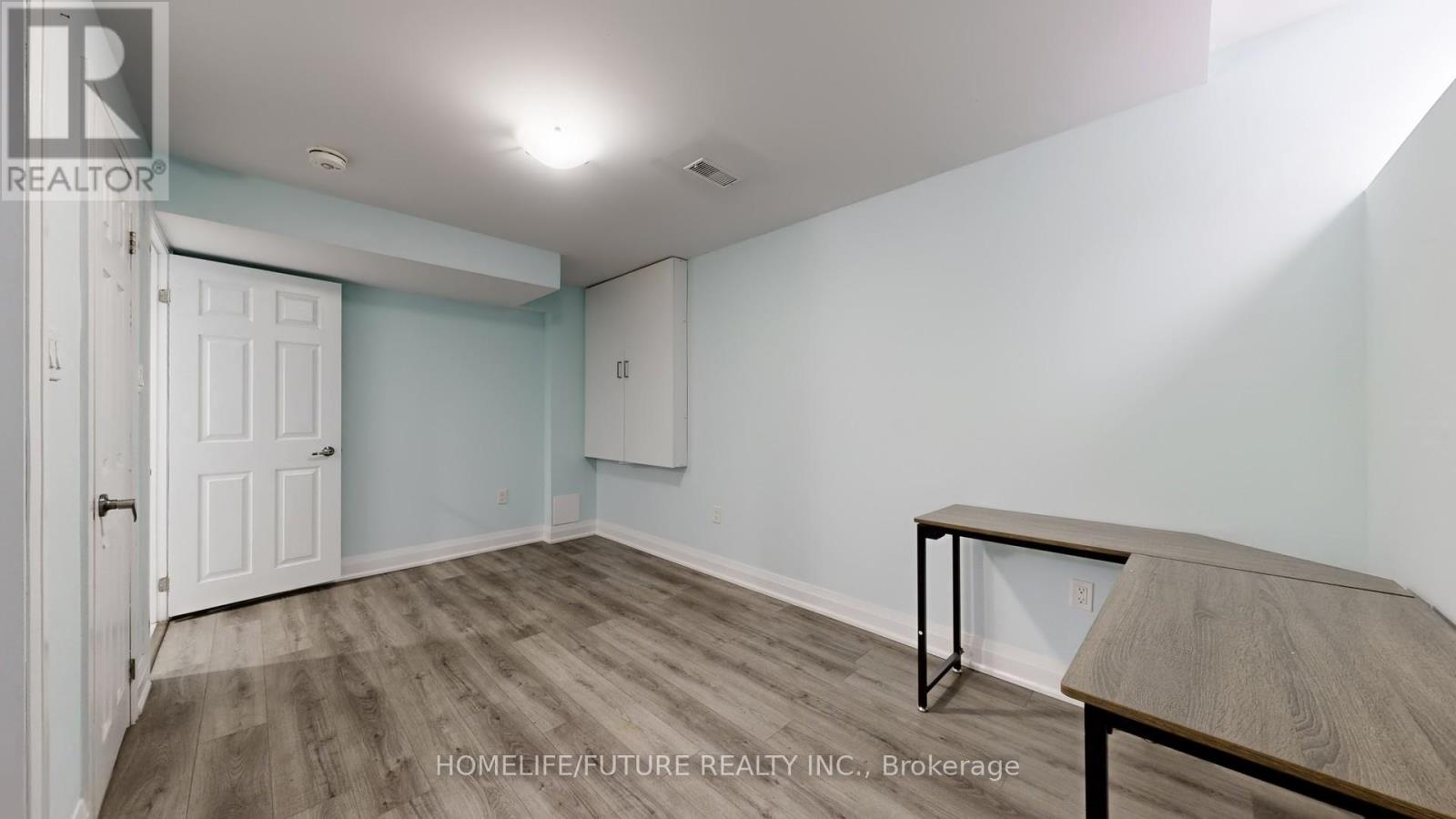 107 Gladys Clarkson Drive, Whitchurch-Stouffville (Stouffville), Ontario  L4A 0R3 - Photo 42 - N12886222