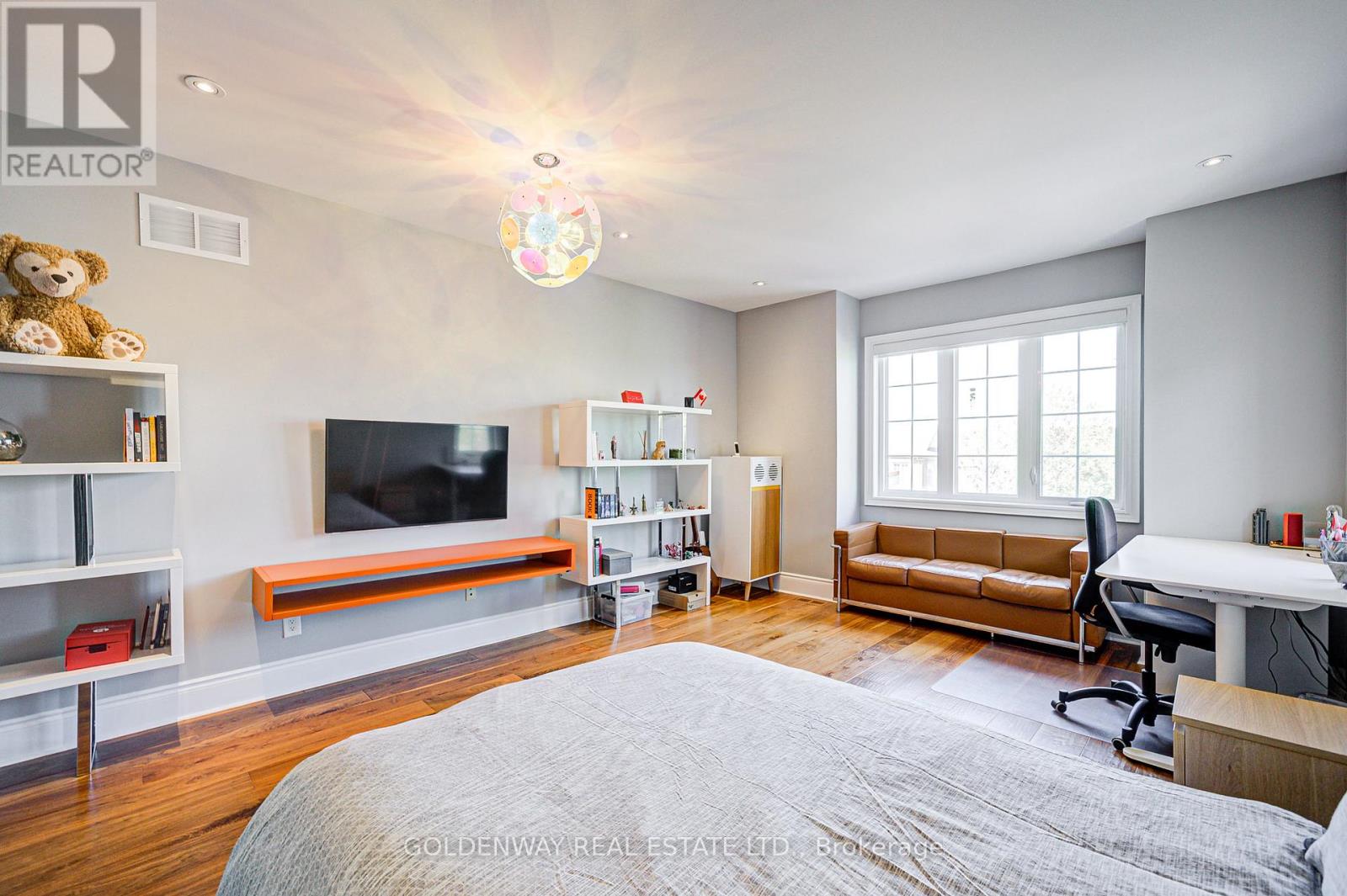 229 Hunterwood Chase, Vaughan, Ontario  L6A 4R2 - Photo 26 - N12886244