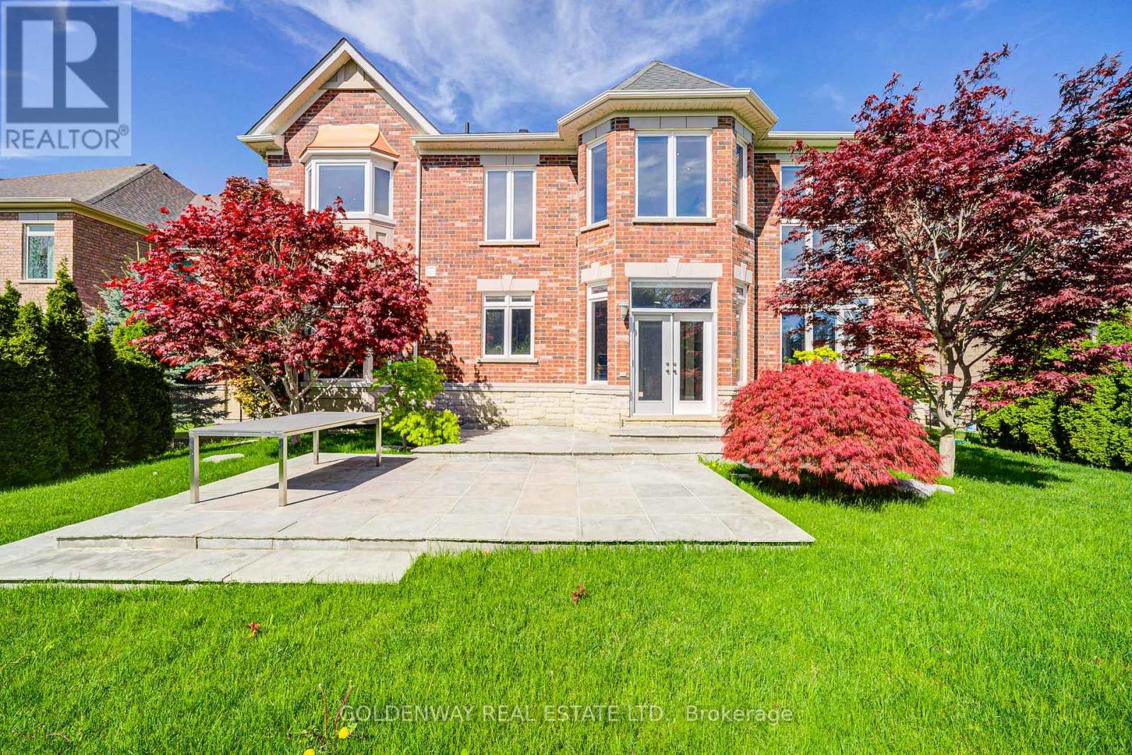 229 Hunterwood Chase, Vaughan, Ontario  L6A 4R2 - Photo 48 - N12886244