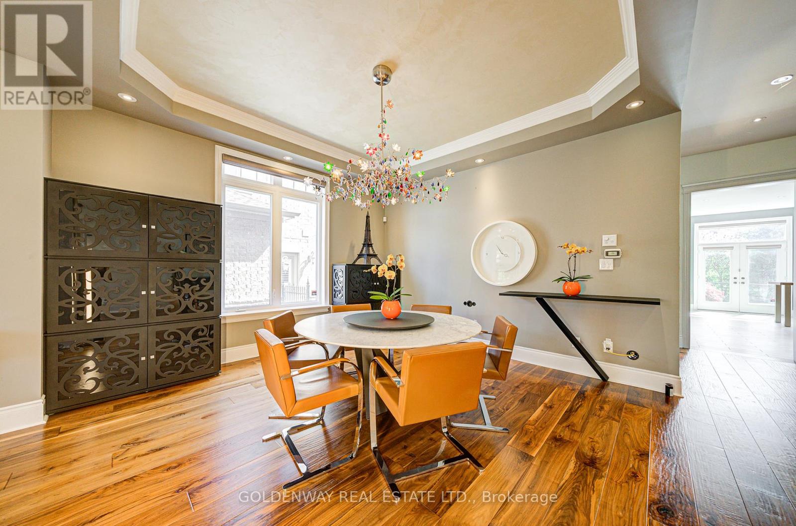 229 Hunterwood Chase, Vaughan, Ontario  L6A 4R2 - Photo 9 - N12886244