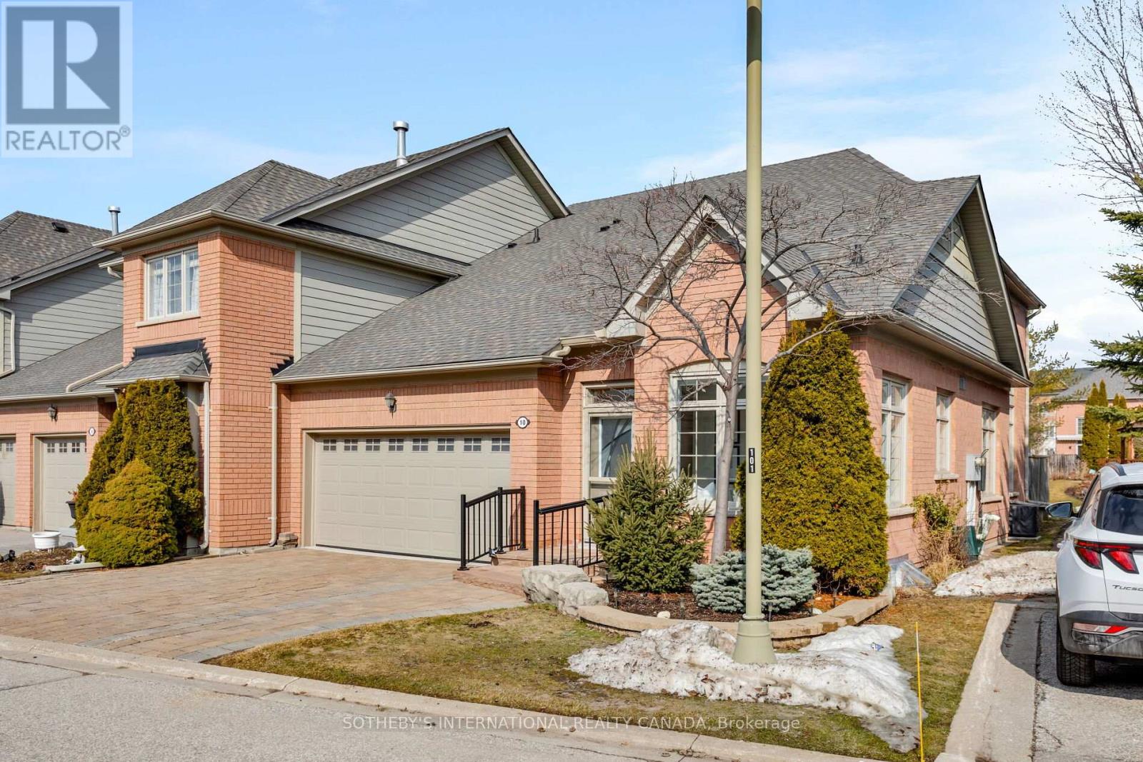 10 Belle Terre Way, Markham (Greensborough), Ontario  L6E 2A2 - Photo 2 - N12886258