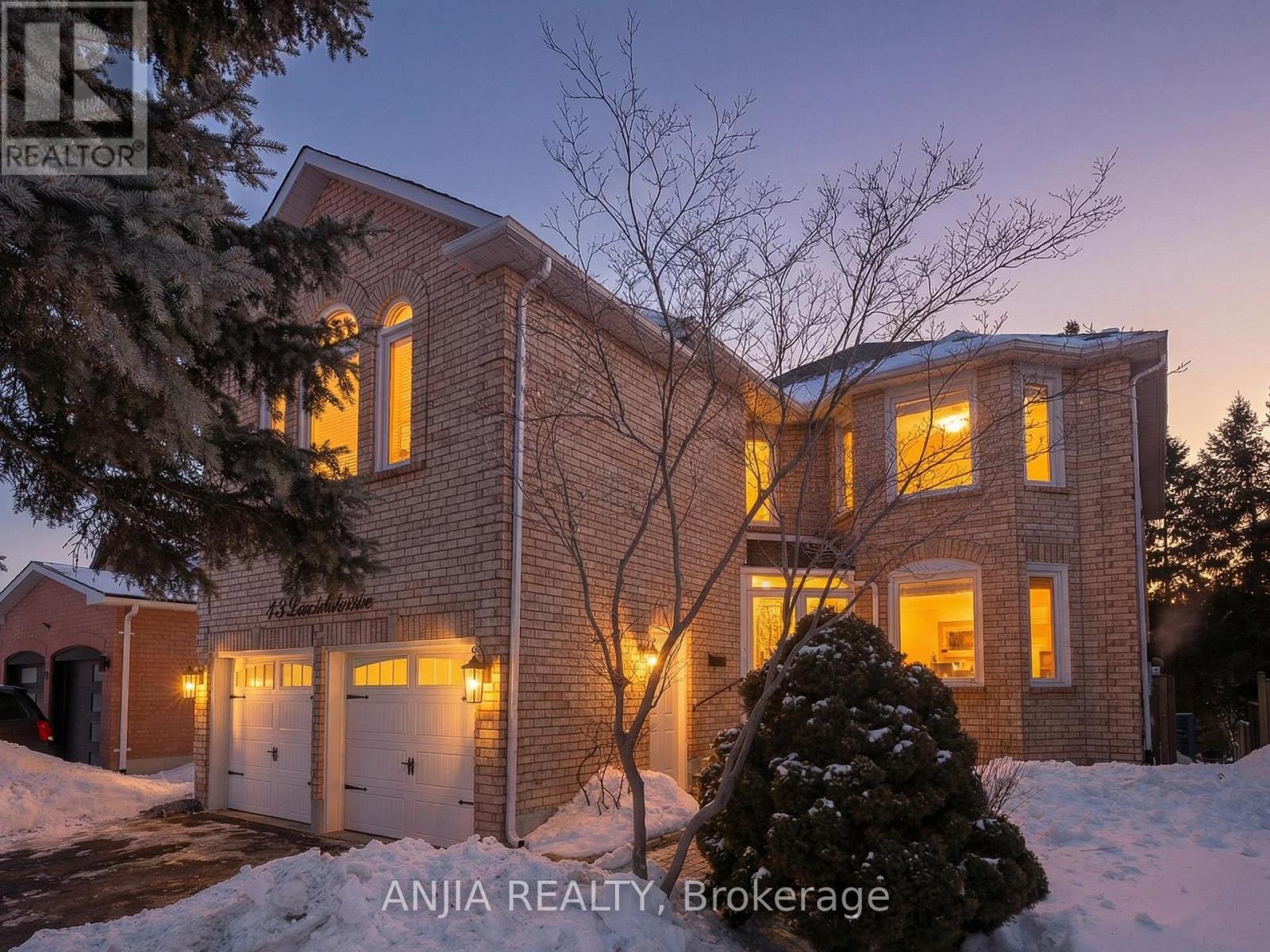 43 Leno Mills Avenue, Richmond Hill, Ontario  L4S 1C2 - Photo 2 - N12886264