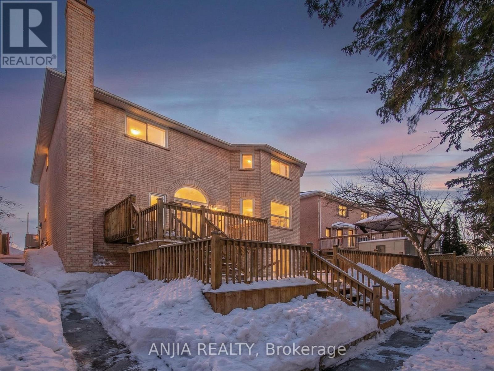 43 Leno Mills Avenue, Richmond Hill, Ontario  L4S 1C2 - Photo 50 - N12886264