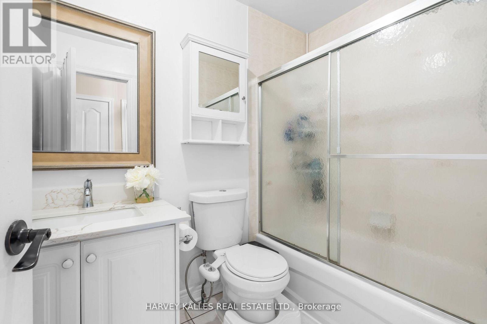 62 Kalmar Crescent, Richmond Hill, Ontario L4E 3Z4 - Photo 31 - N12886276