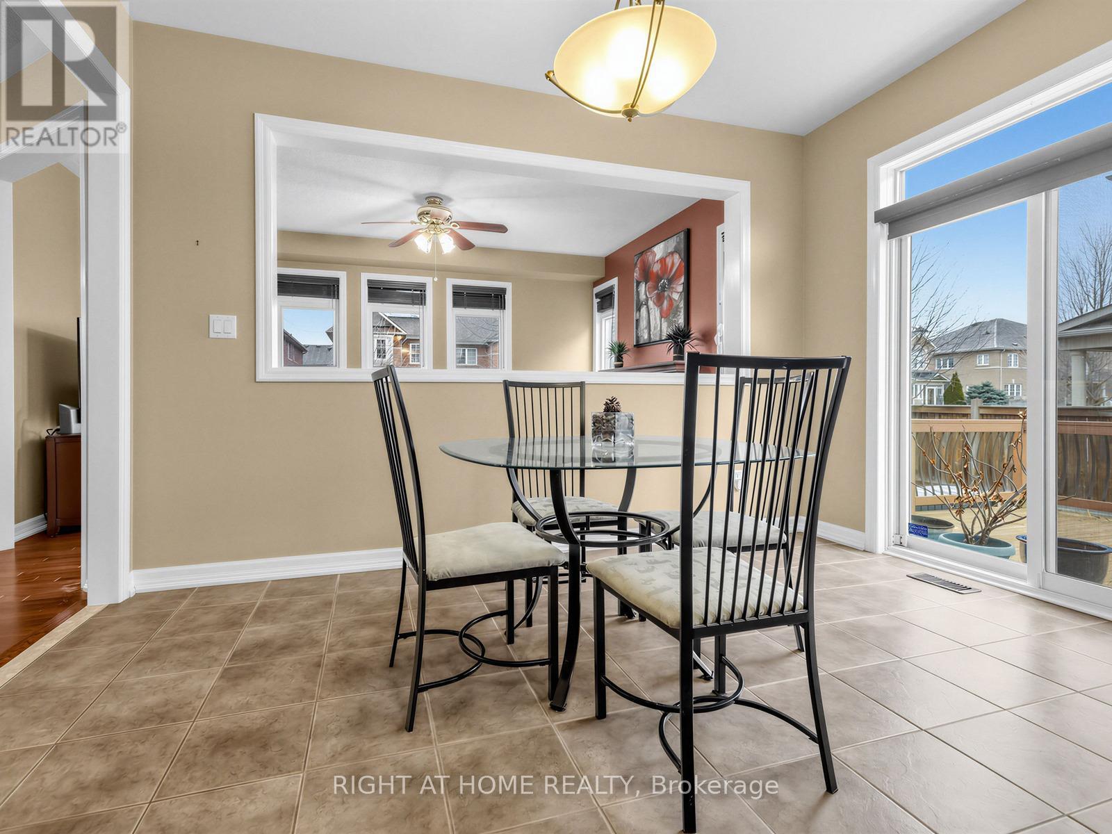 48 Harriet Crescent, Whitchurch-Stouffville (Stouffville), Ontario  L4A 0T3 - Photo 18 - N12886300