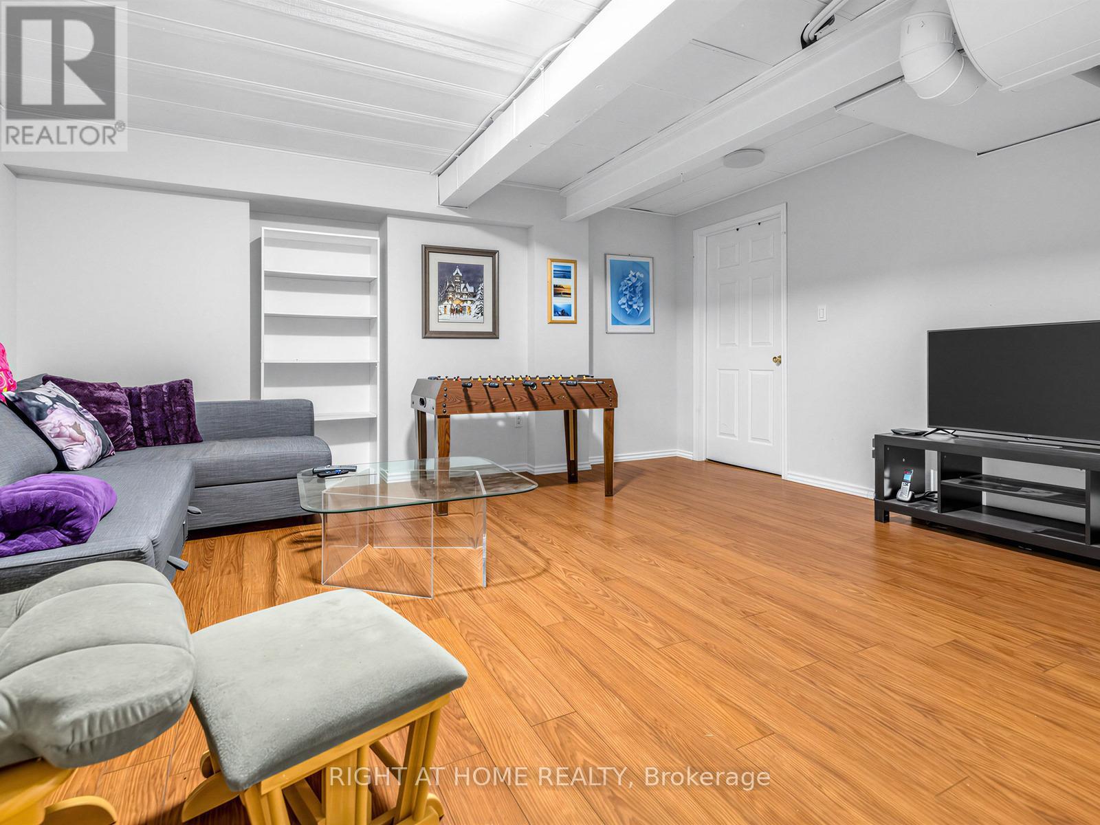 48 Harriet Crescent, Whitchurch-Stouffville (Stouffville), Ontario  L4A 0T3 - Photo 31 - N12886300