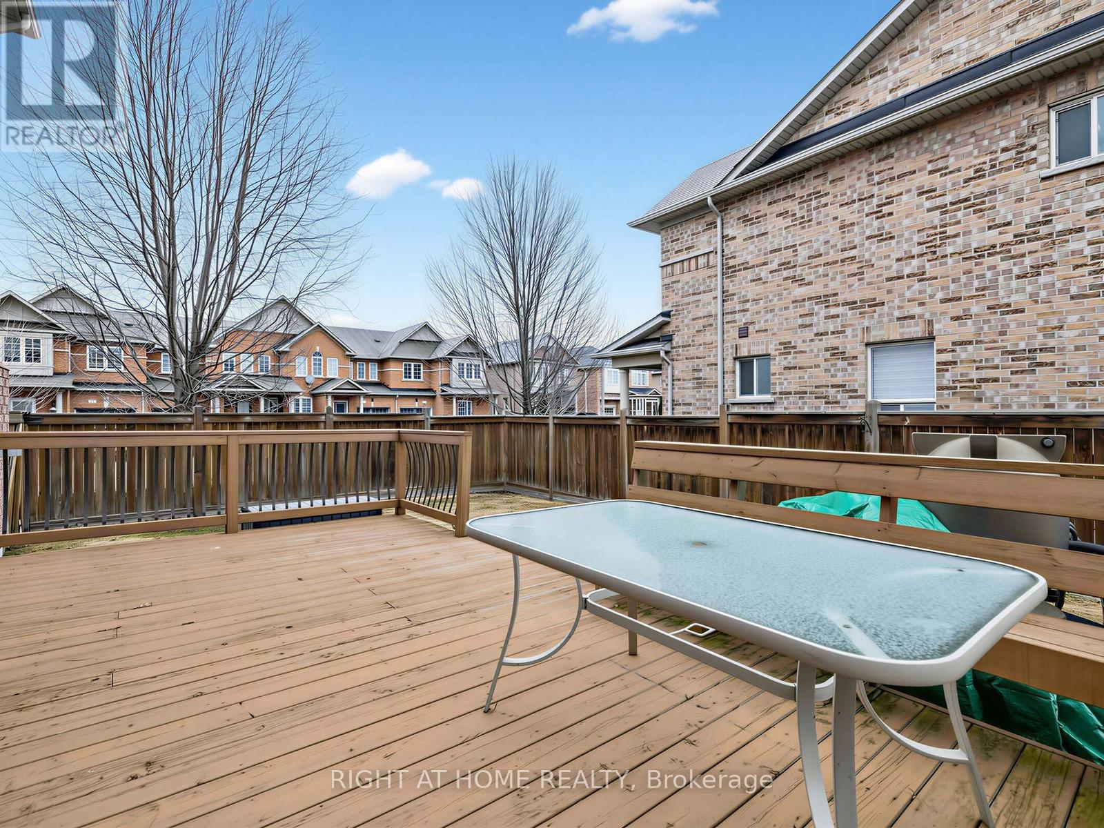 48 Harriet Crescent, Whitchurch-Stouffville (Stouffville), Ontario  L4A 0T3 - Photo 35 - N12886300