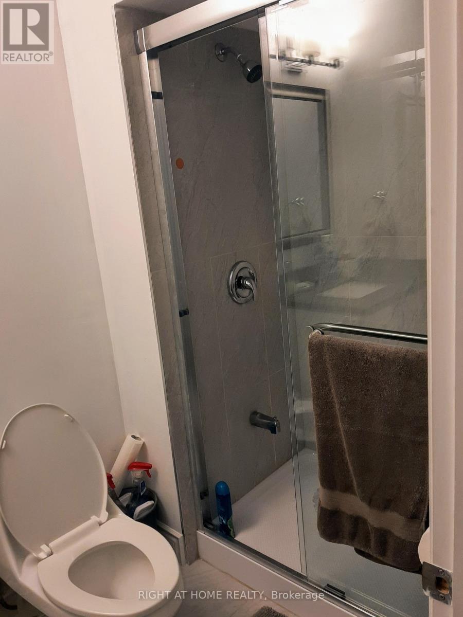 1 - 58 Benjamin Drive, Vaughan, Ontario  L4L 1H9 - Photo 11 - N12886328