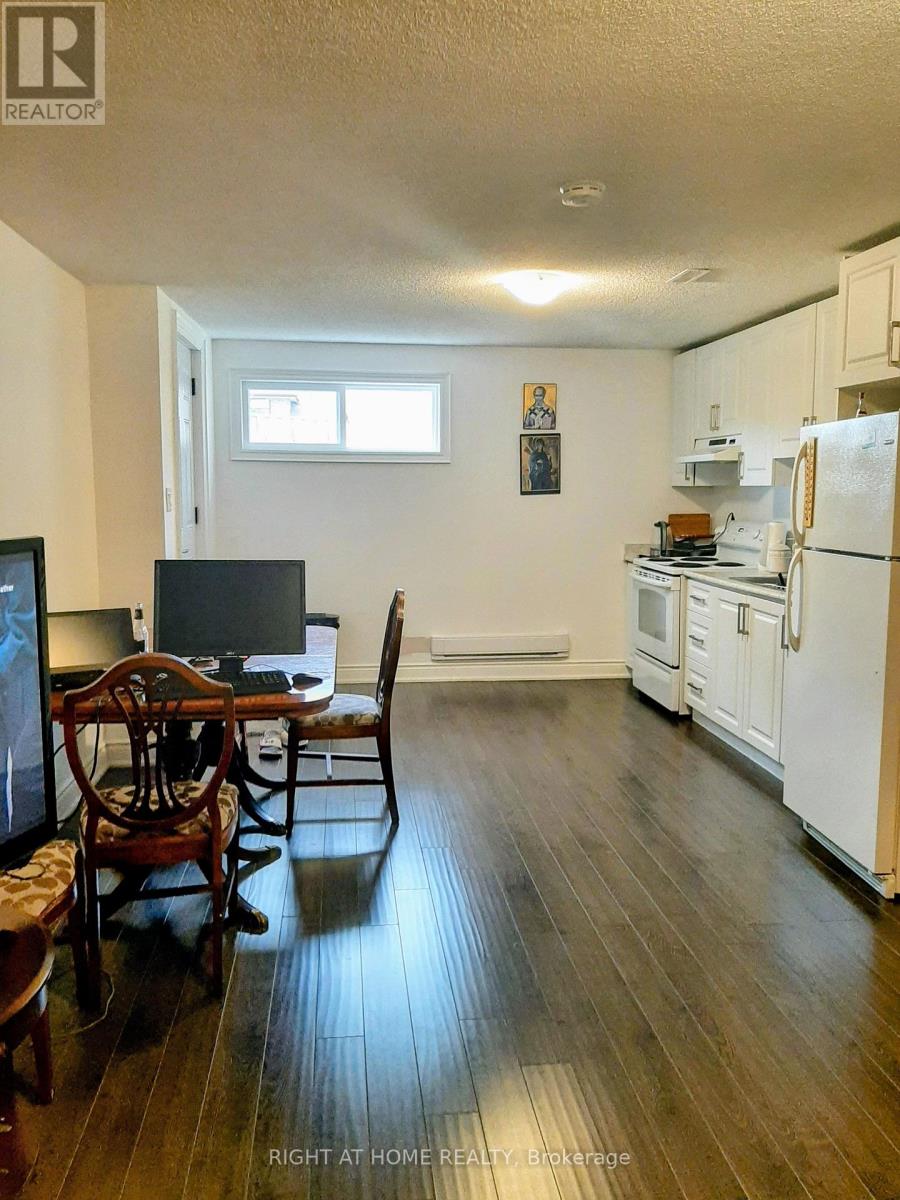 1 - 58 Benjamin Drive, Vaughan, Ontario  L4L 1H9 - Photo 6 - N12886328