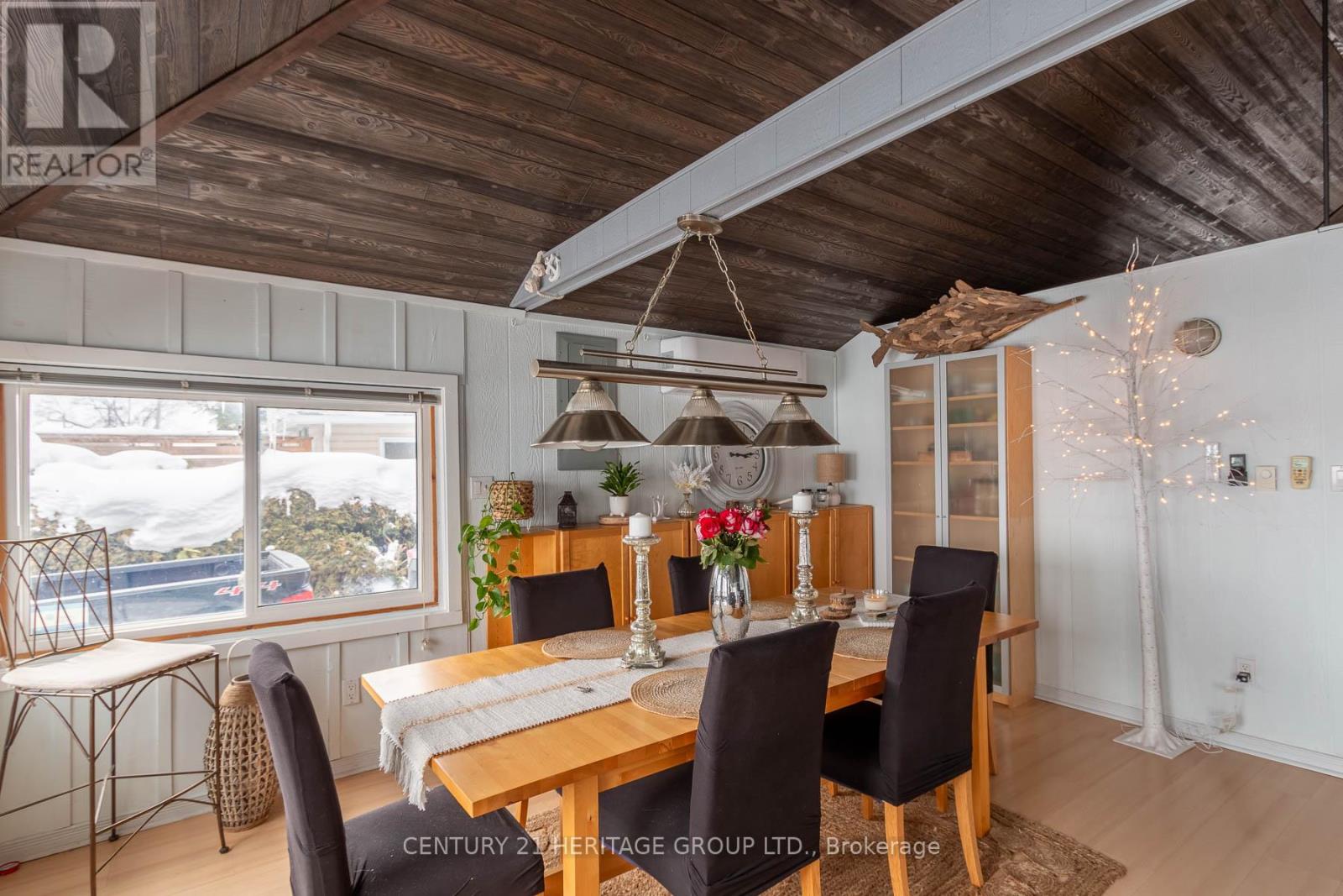 1253 Ramara Road, Ramara, Ontario  L0K 1B0 - Photo 10 - S12886288