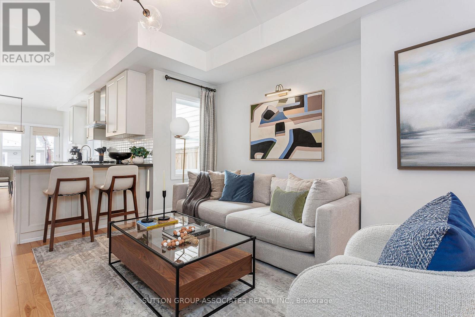 617 Gladstone Avenue, Toronto, Ontario  M6H 3J3 - Photo 10 - W12886194