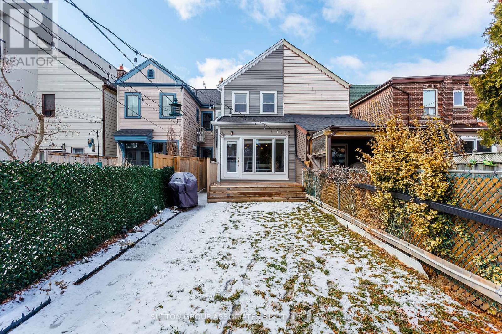 617 Gladstone Avenue, Toronto, Ontario  M6H 3J3 - Photo 32 - W12886194