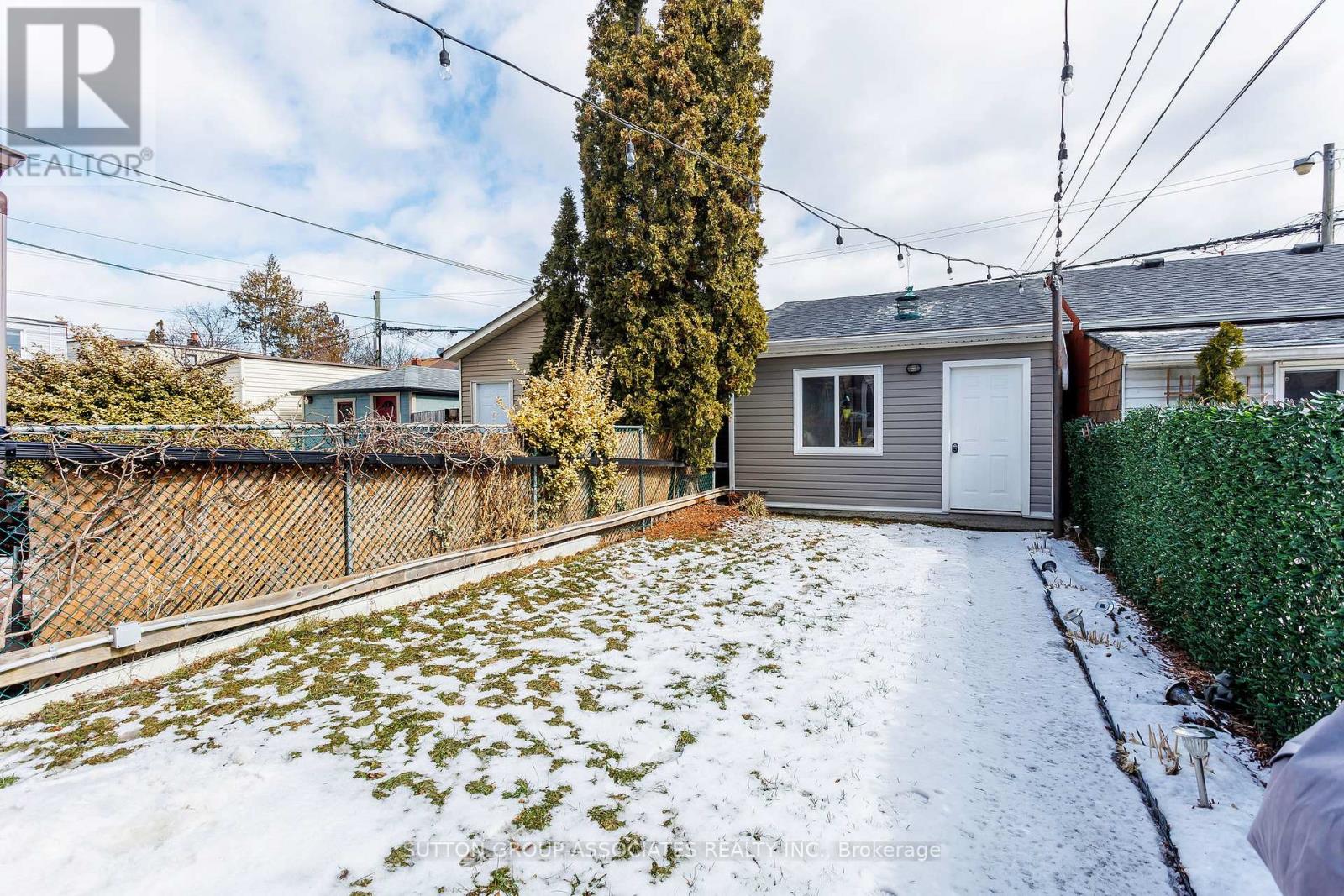 617 Gladstone Avenue, Toronto, Ontario  M6H 3J3 - Photo 34 - W12886194