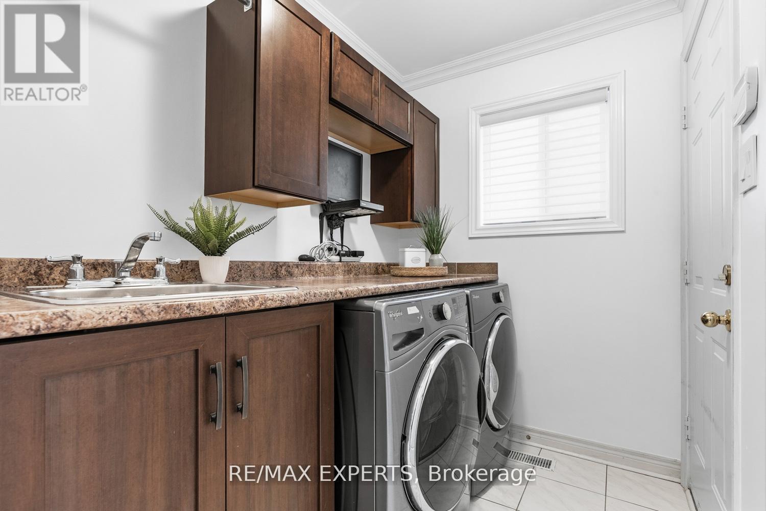 182 Waterbury Street, Caledon, Ontario  L7E 2H9 - Photo 19 - W12886196